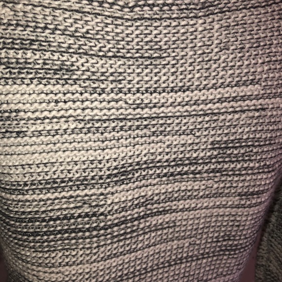 L’ATISTE Zipper Detail Chunky Knit Sweater Small - Picture 5 of 8